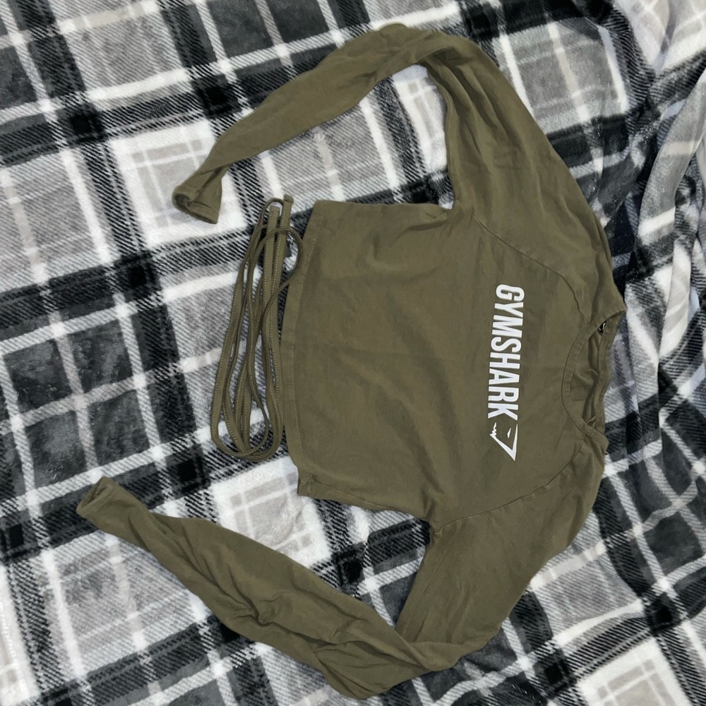 Gymshark top
